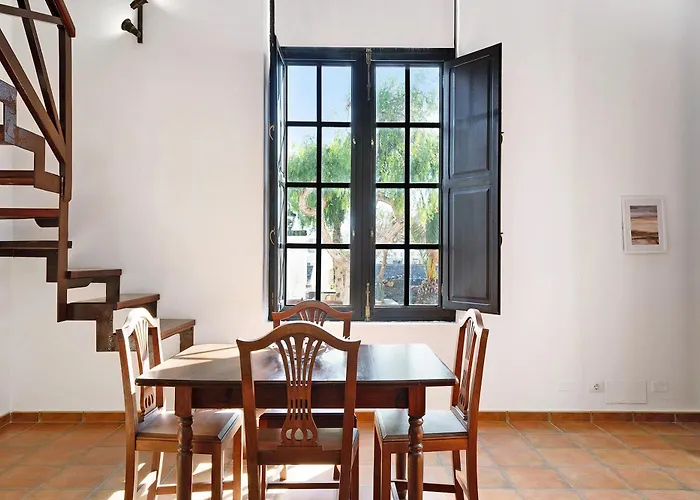 Emblematica - Nº6 Timbayba *